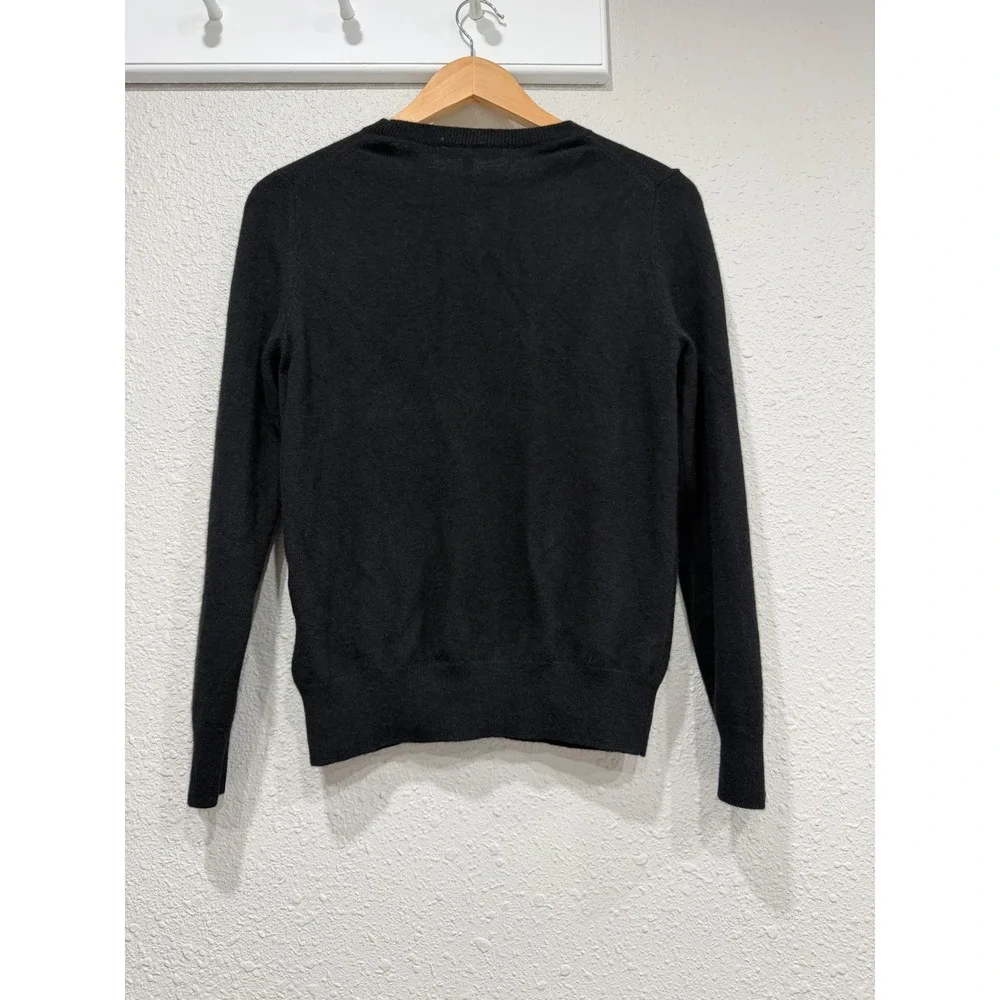 Quince Mongolian Cashmere Crewneck Sweater M Black Minimalist Chic Quiet Luxury